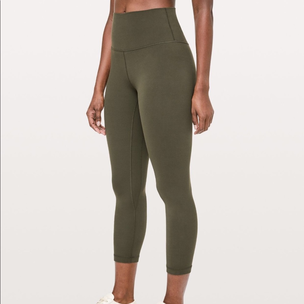 ❌SOLD❌Lululemon Align Crop 21” - Picture 4 of 4